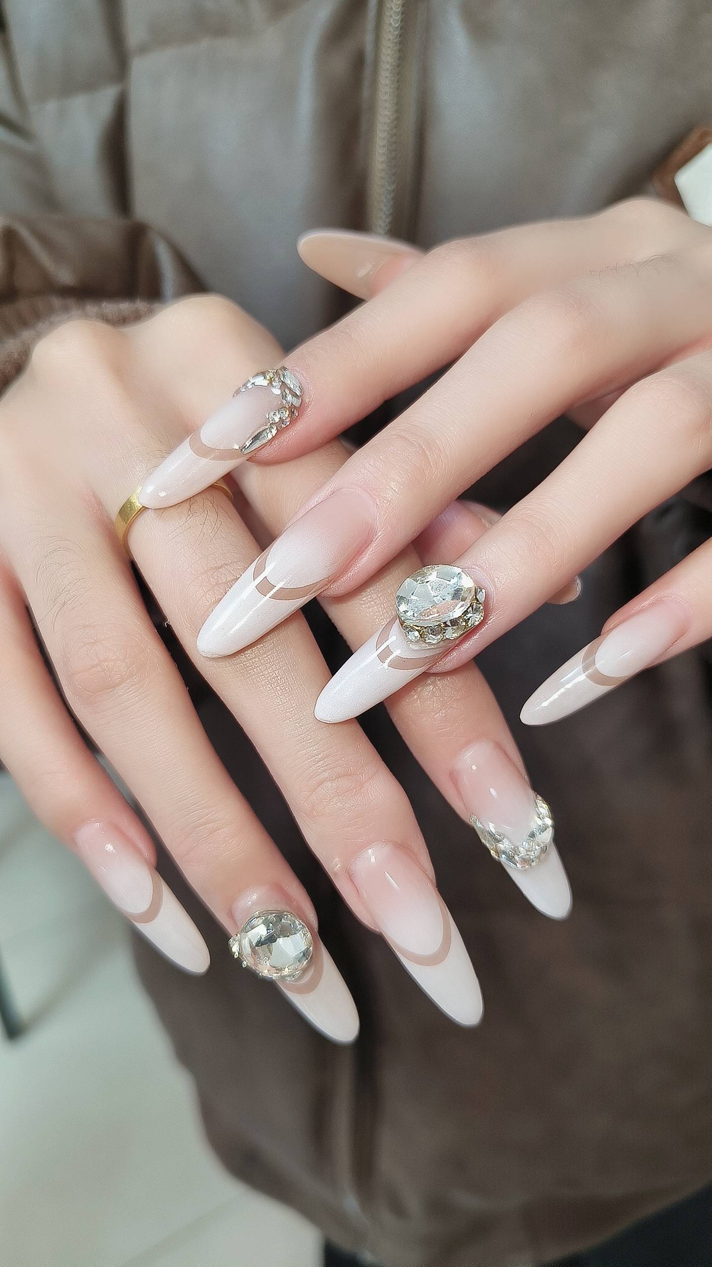 可靠的十月辰美甲美睫,美睫服務(wù)怎么樣?